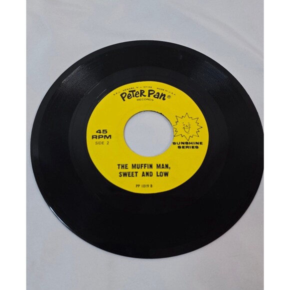 Vintage Peter Pan Records London Bridge -Favorite Songs - 45rpm - 7 Inch - Picture 4 of 4